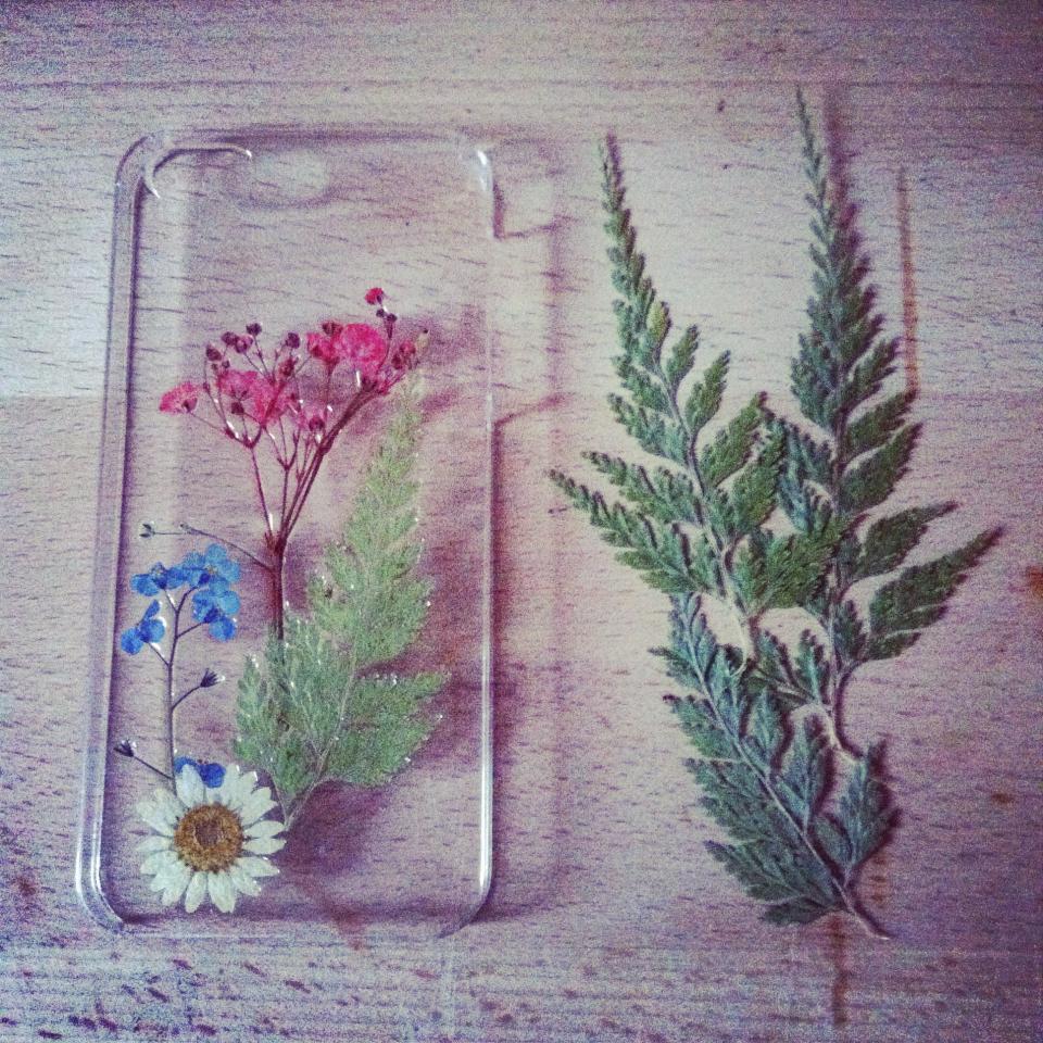 Flower Mobile Phone Cases on funnyhowflowersdothat.co.uk